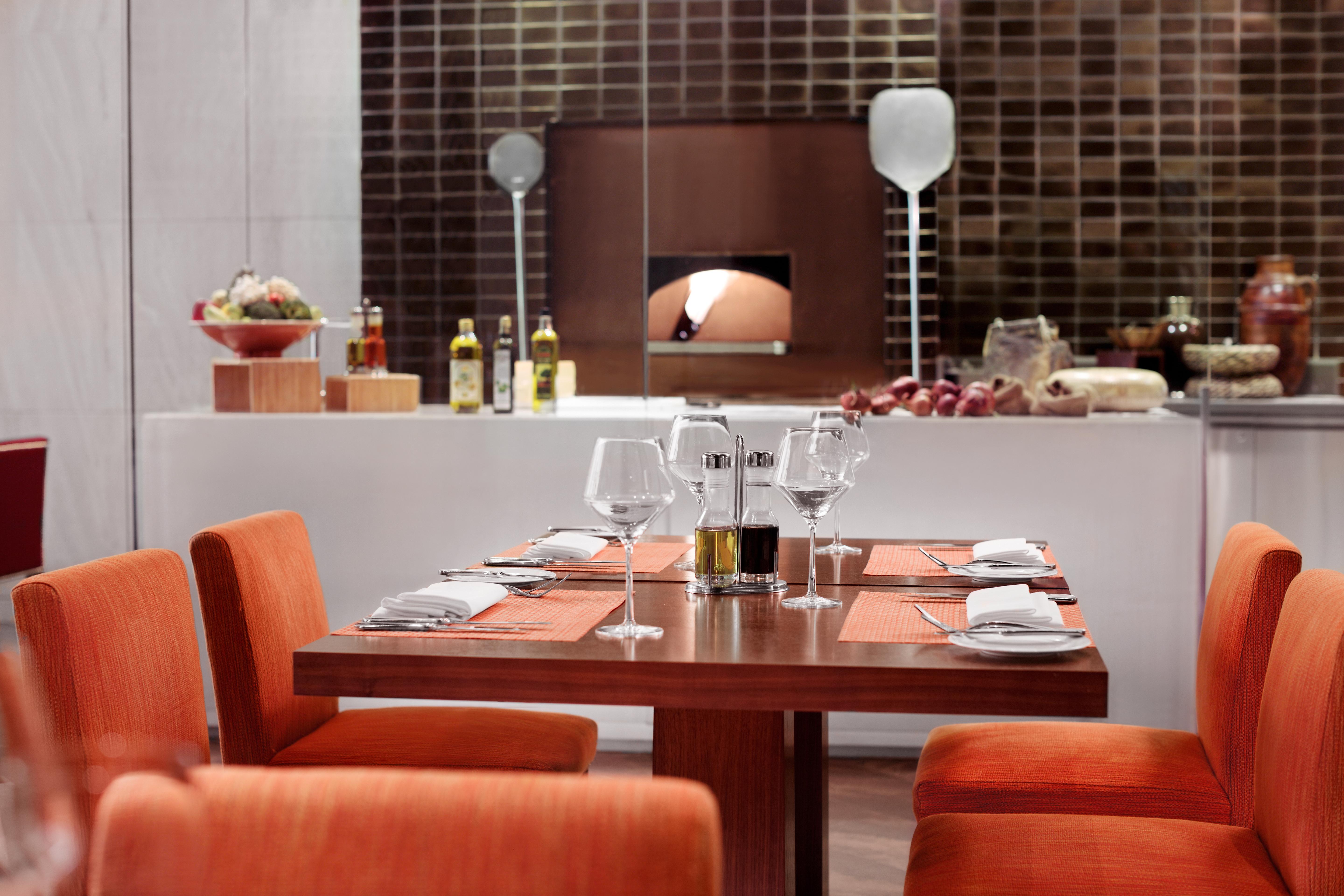 แฟร์มอนต์ อัจมาน Hotel ภายนอก รูปภาพ The Kitchen