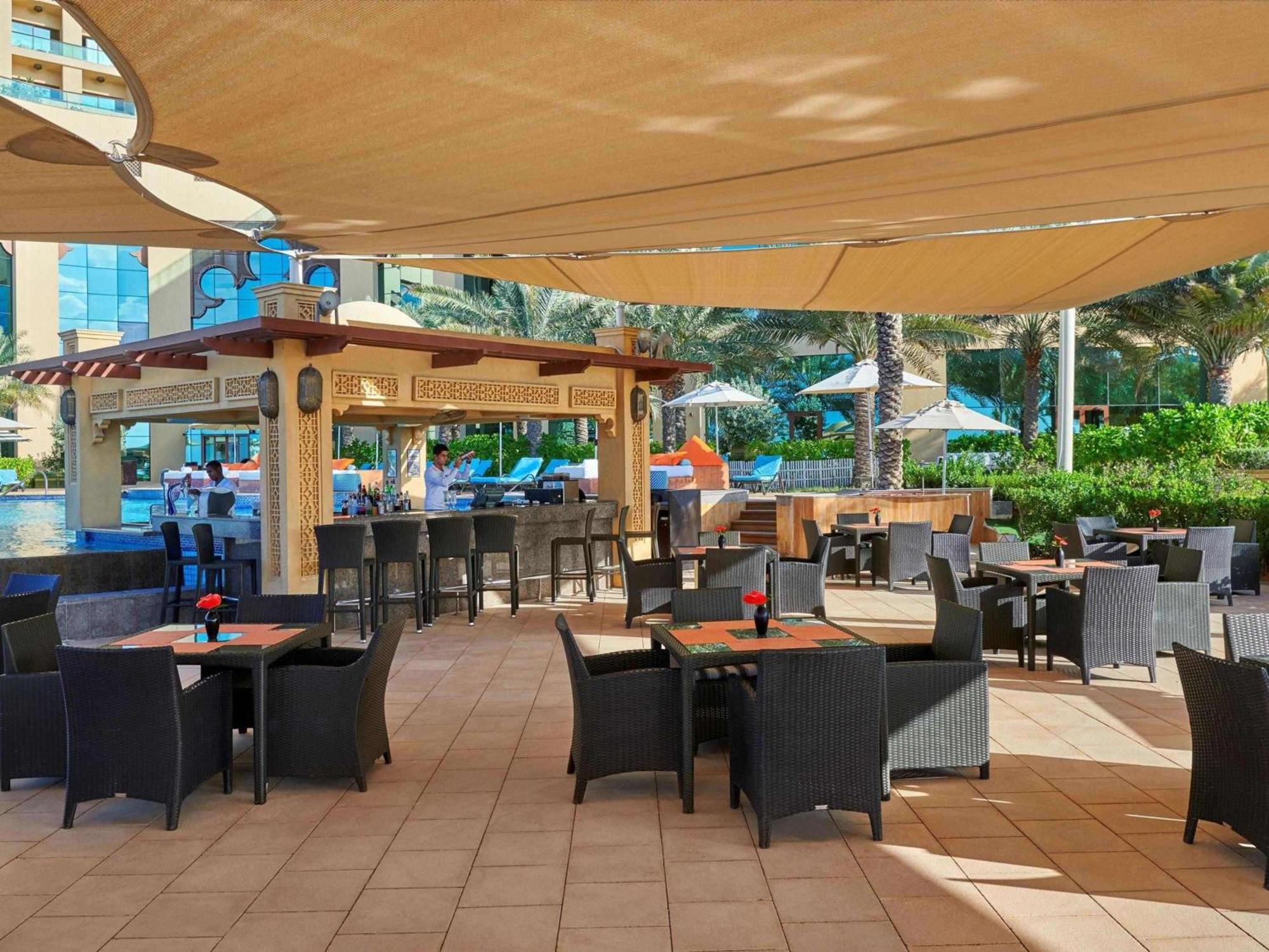 แฟร์มอนต์ อัจมาน Hotel ภายนอก รูปภาพ The Beach Club