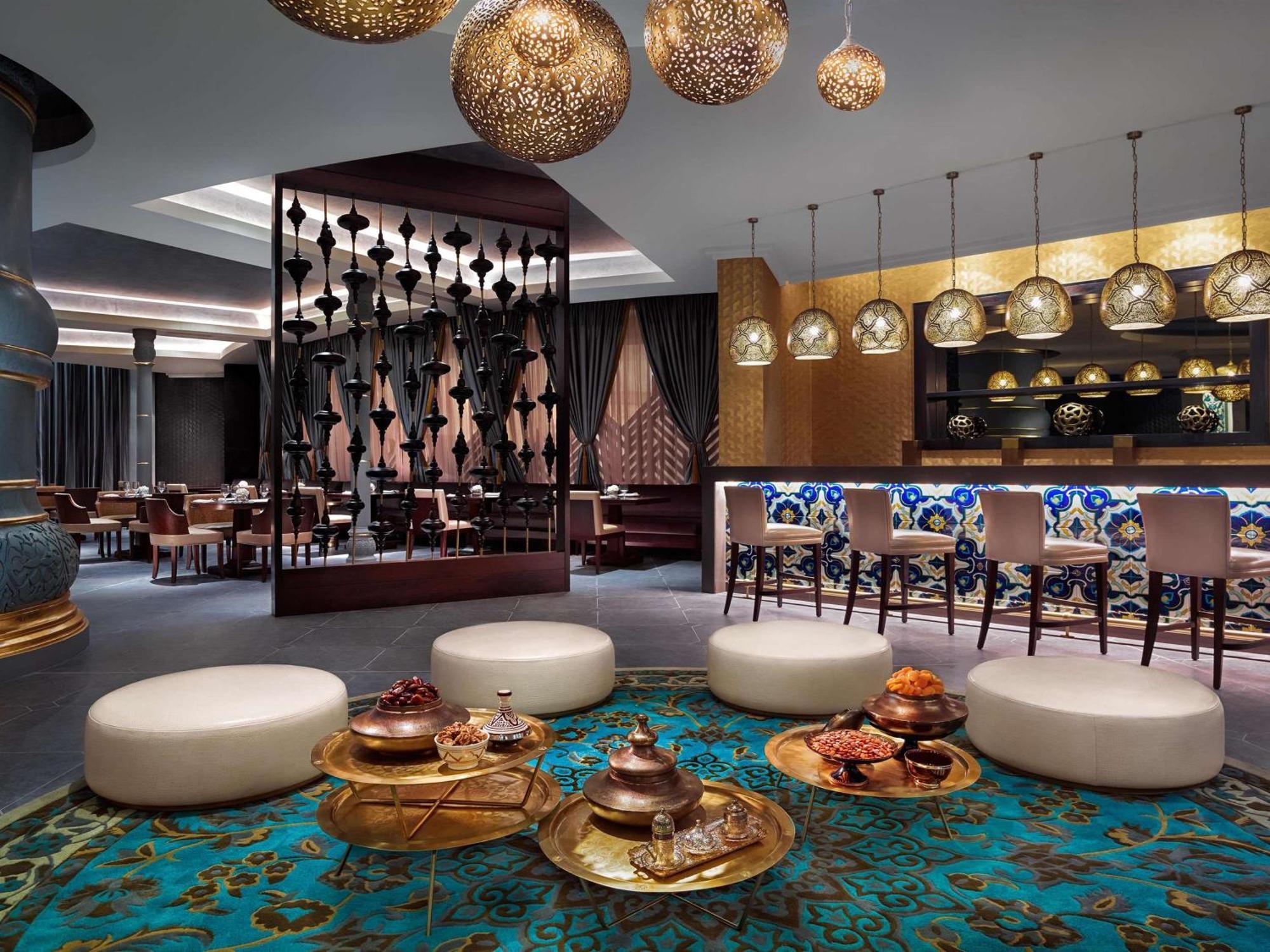 แฟร์มอนต์ อัจมาน Hotel ภายนอก รูปภาพ The lounge at the airport