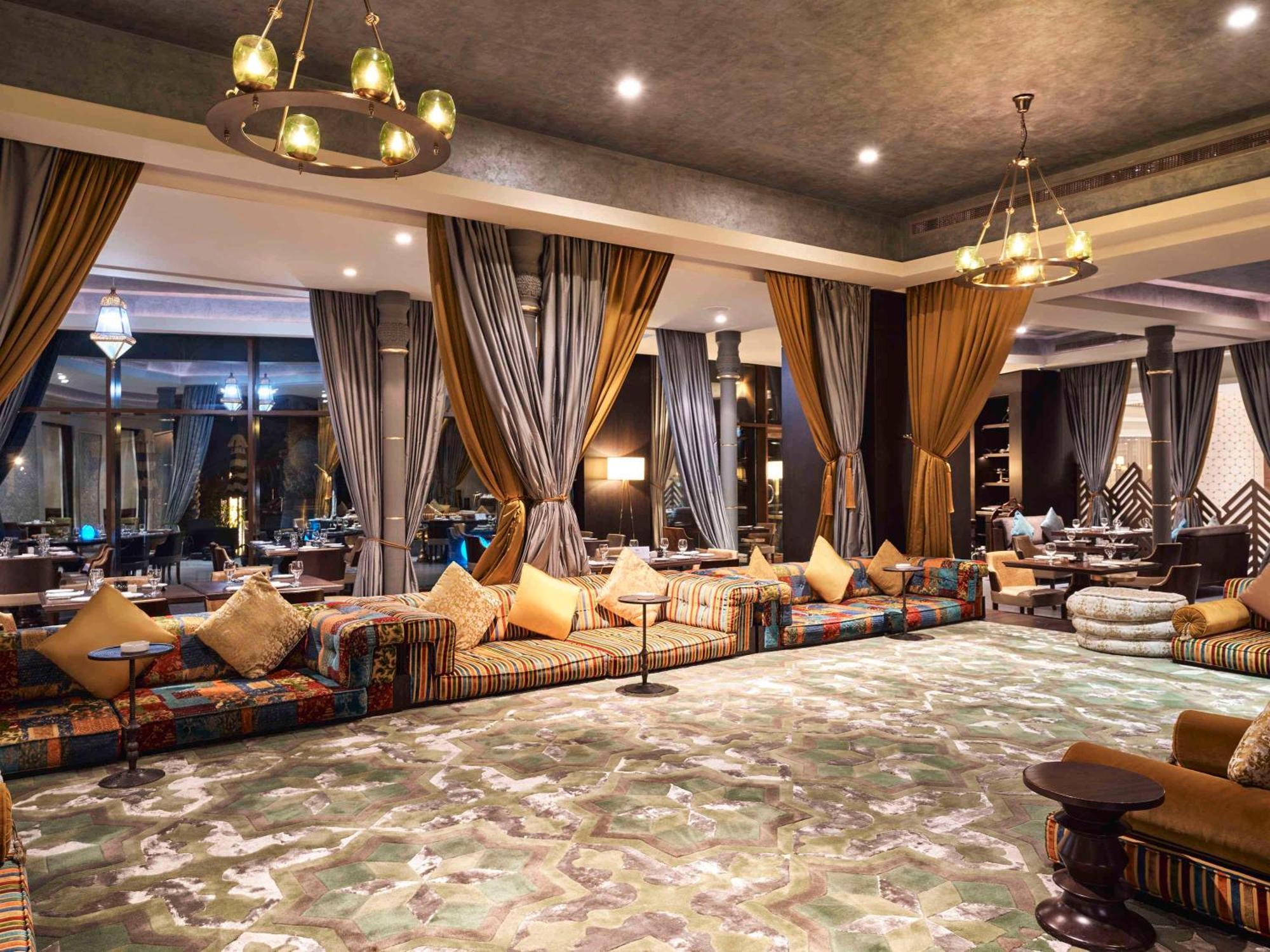 แฟร์มอนต์ อัจมาน Hotel ภายนอก รูปภาพ The Majlis