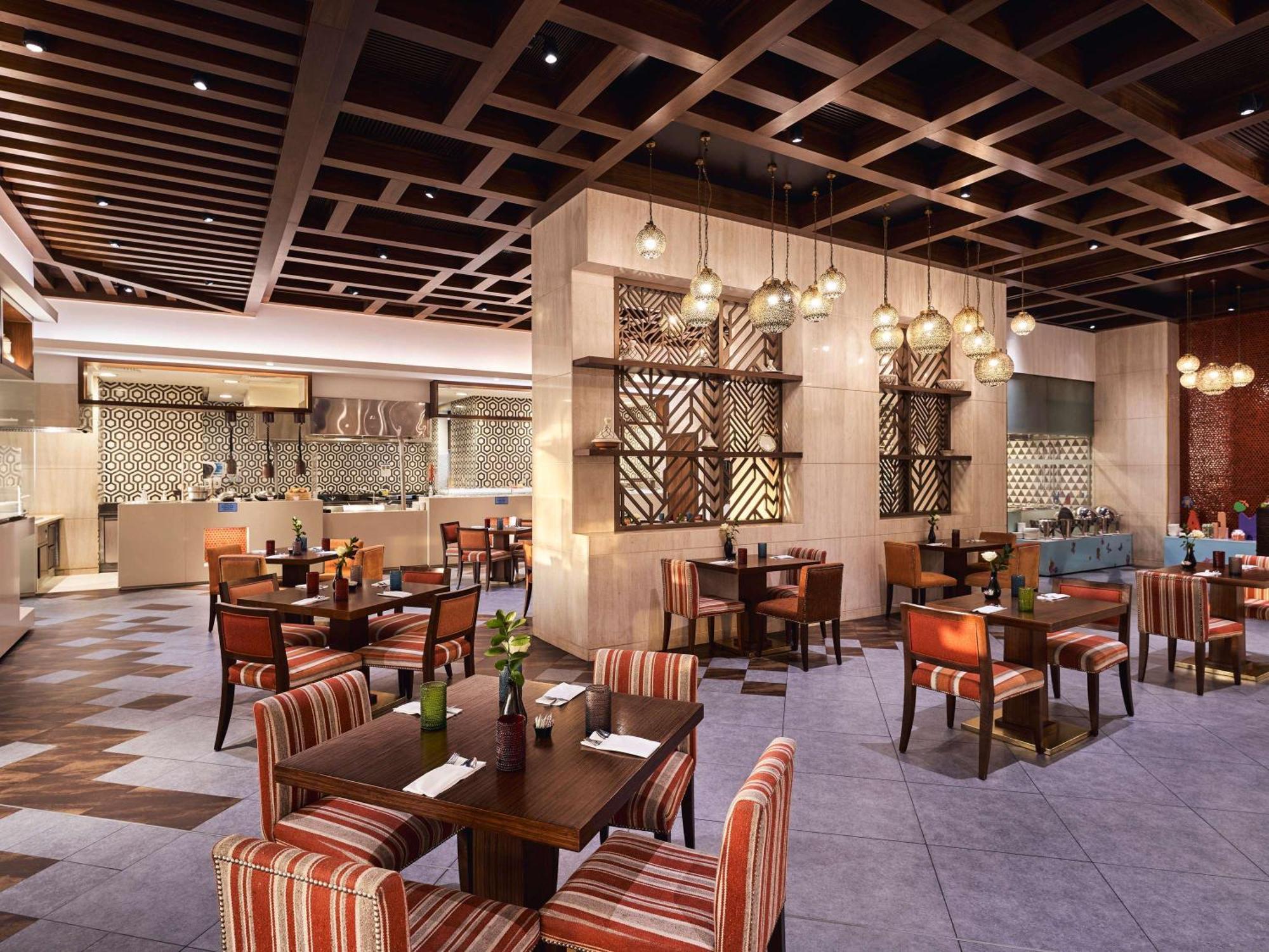 แฟร์มอนต์ อัจมาน Hotel ภายนอก รูปภาพ The restaurant